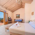 Apollo Up To 8px, Private Pool *