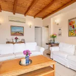 Apollo Up To 8px, Private Pool Fiskardo