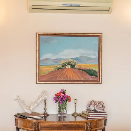 Apollo Up To 8px, Private Pool Vilă