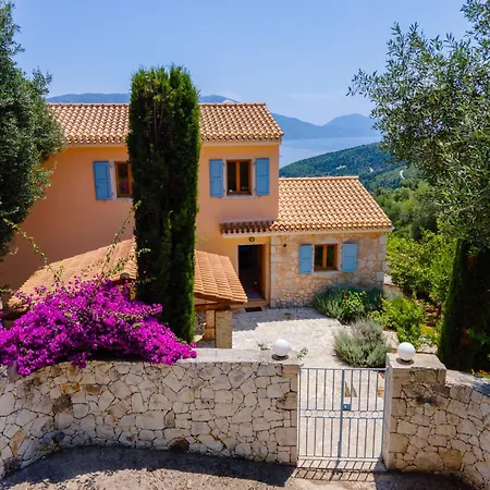 Apollo Up To 8px, Private Pool Vila