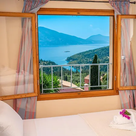 Apollo Up To 8px, Private Pool Vilă