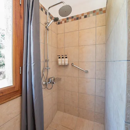Apollo Up To 8px, Private Pool Villa Fiskardo