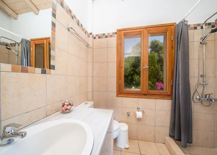 Apollo Up To 8px, Private Pool * Fiskardo