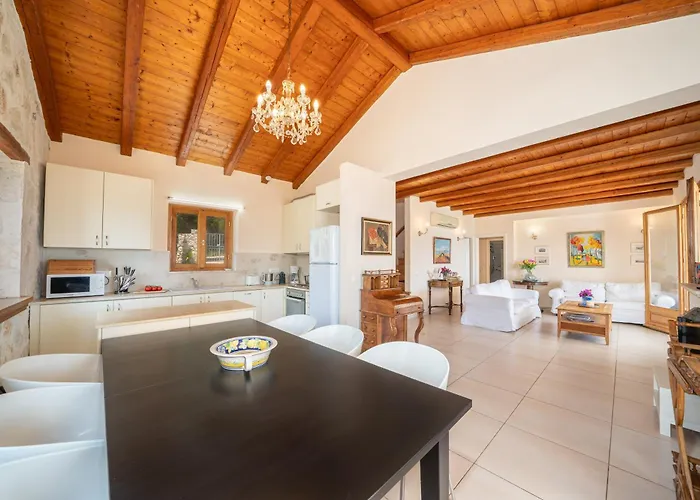 Vila Apollo Up To 8px, Private Pool *