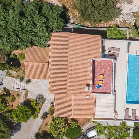 Apollo Up To 8px, Private Pool * Fiskardo