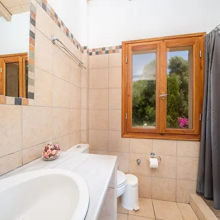 Apollo Up To 8px, Private Pool * Fiskardo