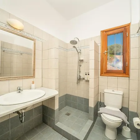 Apollo Up To 8px, Private Pool Fiskardo